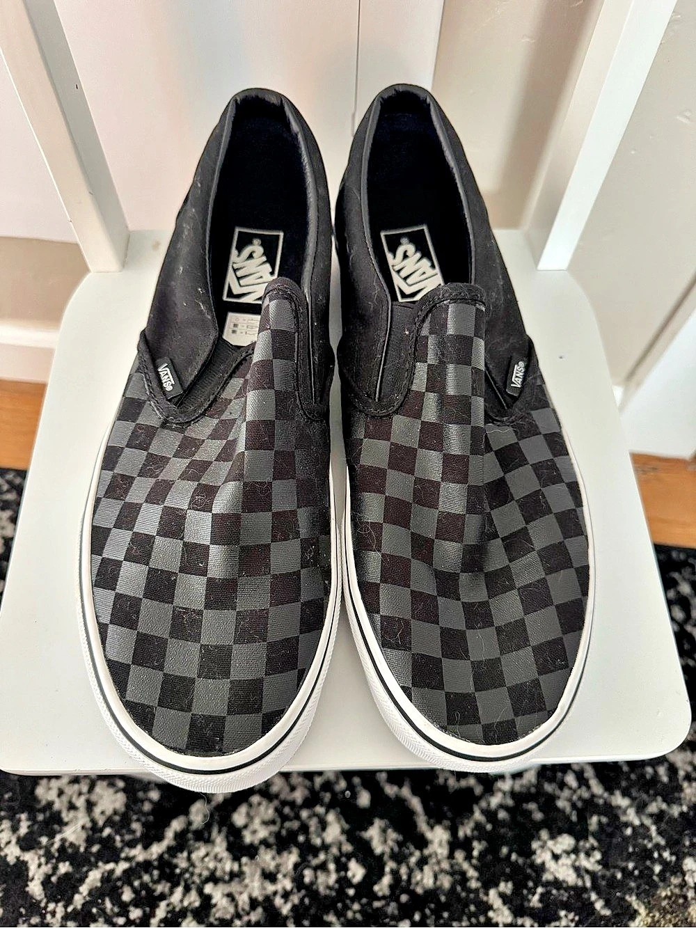Vans Classic Slip-On Checkerboard Slip-On Sneakers Black & White Like New